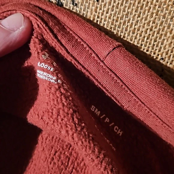 Under Armour Womens Size Small Pullover Hooded Sweatshirt - Picture 4 of 4